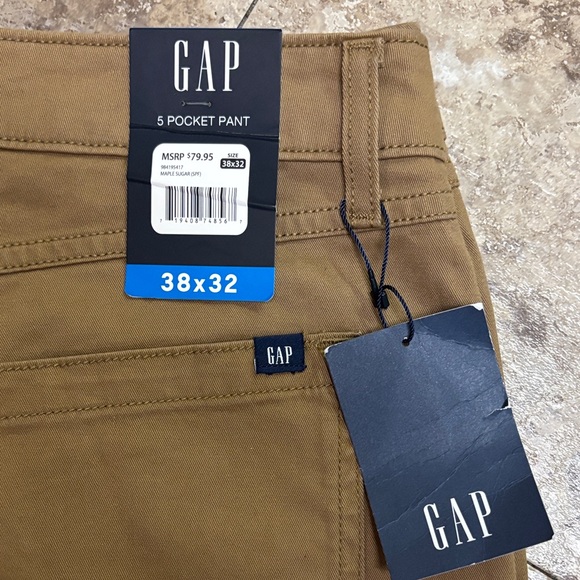 NWT - Men’s GAP Tan Casual Trousers 38 x 32 - Picture 2 of 5